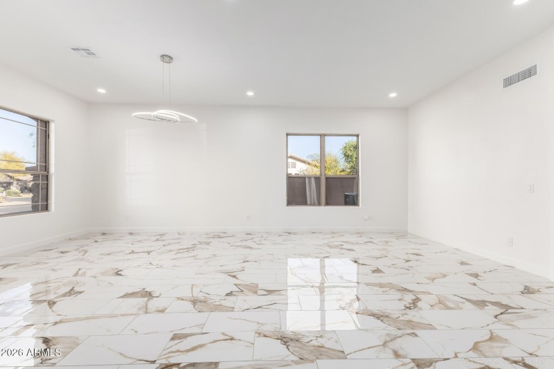 11 - Morningside 11530