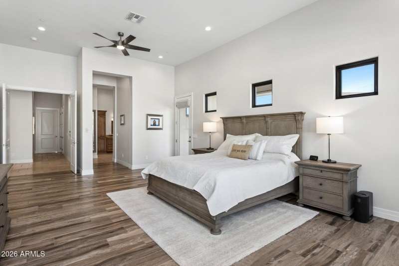 Gorgeous Porcelain wood plank tile