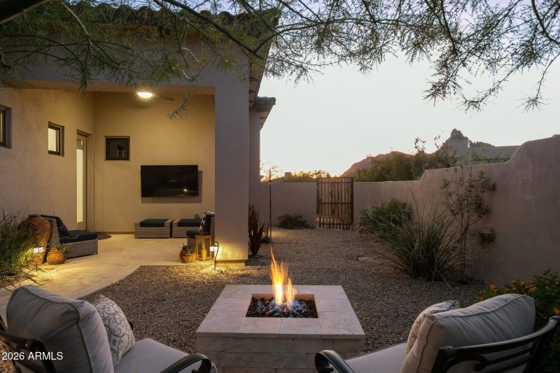 Firepit off Primary sitting area