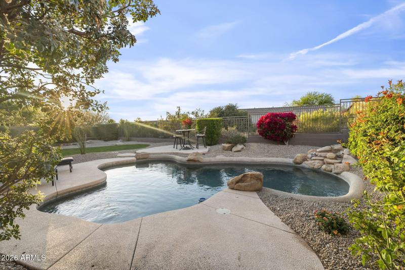 Backs to Wash for Added Privacy