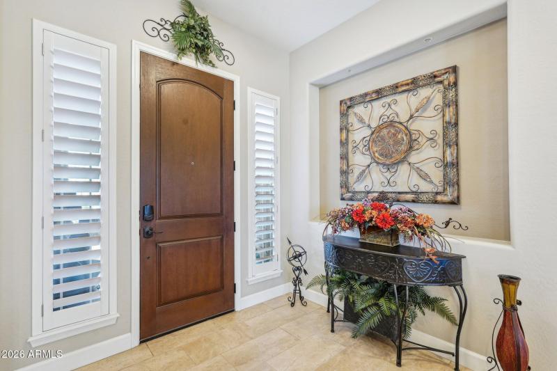 9-web-or-mls-N 129th Dr-009