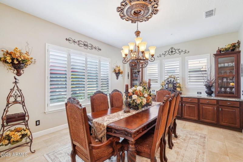 16-web-or-mls-N 129th Dr-016