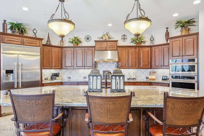 19-web-or-mls-N 129th Dr-019