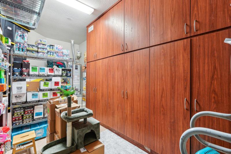 25-web-or-mls-N 129th Dr-025