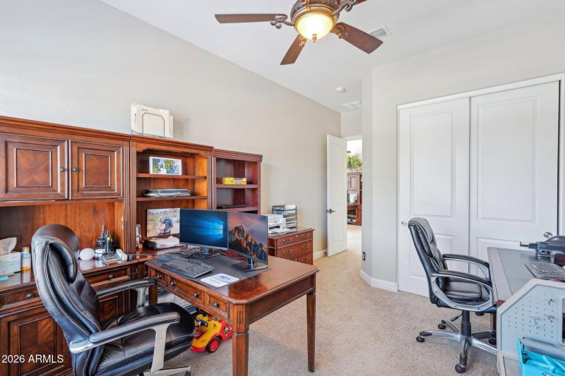 45-web-or-mls-N 129th Dr-045