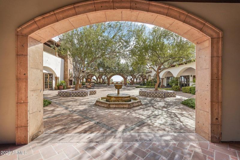 67-web-or-mls-N 129th Dr-903