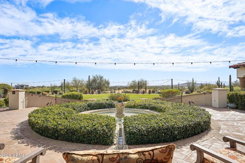 74-web-or-mls-N 129th Dr-910