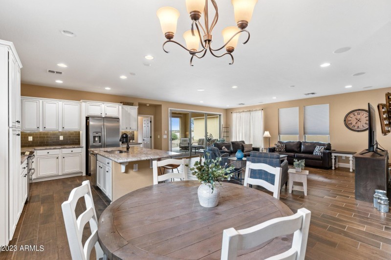 4456 Covered Wagon Trl