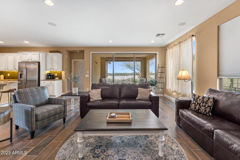 4456 Covered Wagon Trl