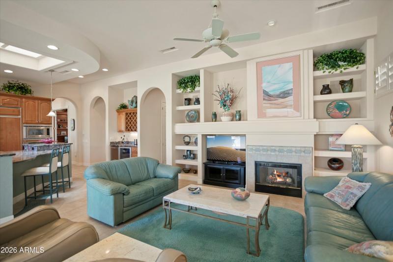 19-15926 W Superstition Way