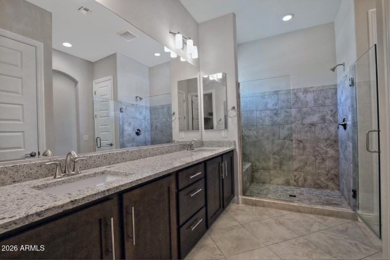 8180 W Silver Spring Way-large-030-002-P