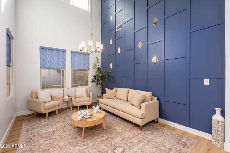 3413 E Crest Ln, 03-16 - 05