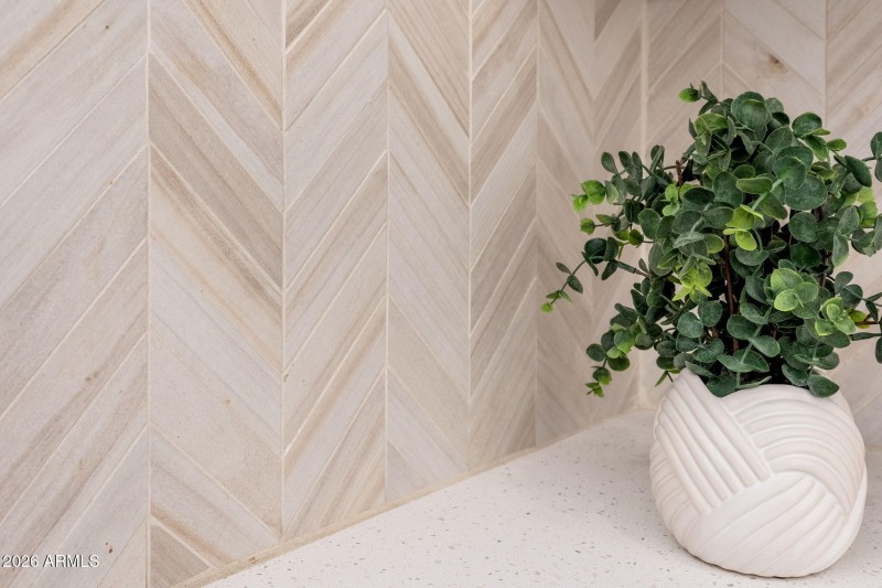 3413 E Crest Ln, 03-16 - 21