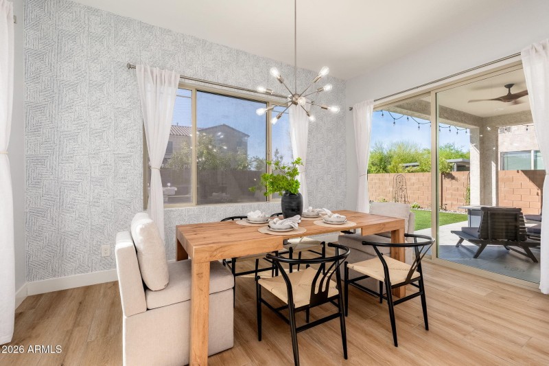 3413 E Crest Ln, 03-16 - 24