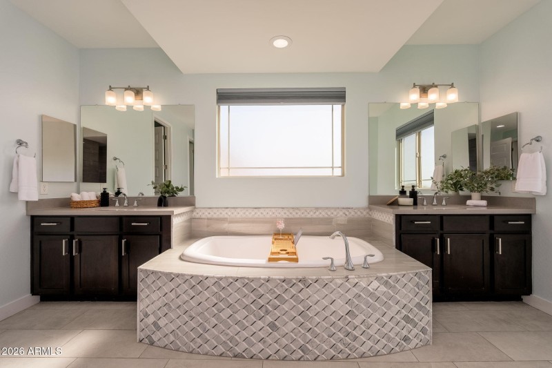 3413 E Crest Ln, 03-16 - 46