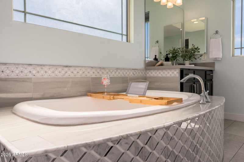 3413 E Crest Ln, 03-16 - 50