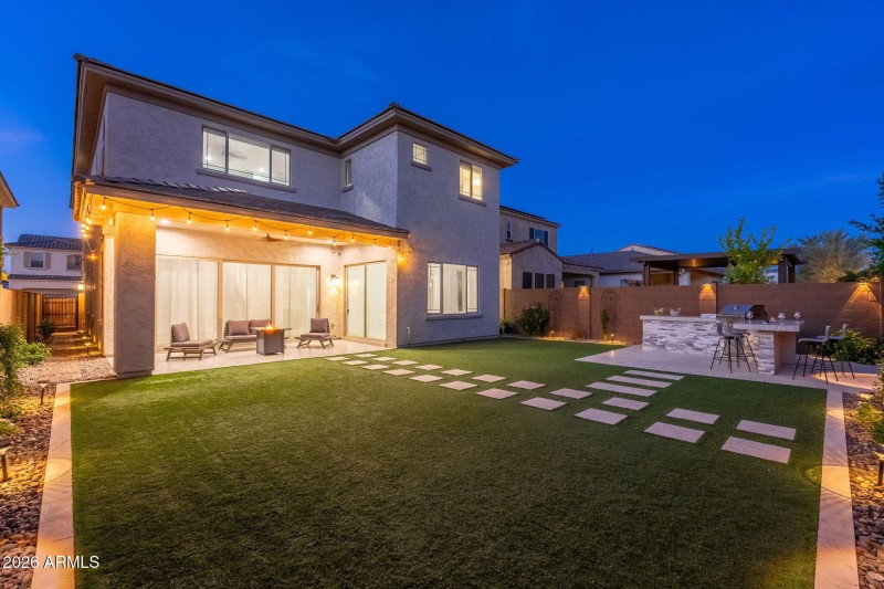 3413 E Crest Ln, T-03-13 - 13