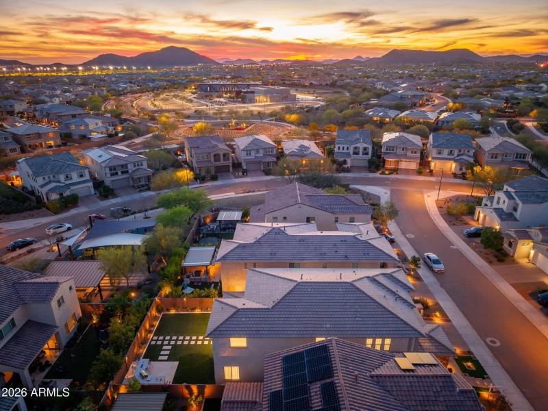 3413 E Crest Ln, T-03-13 - 23