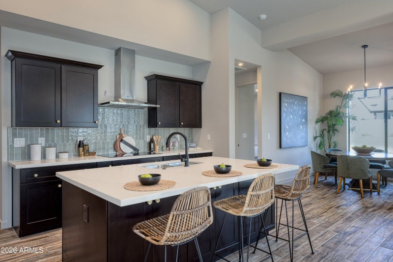 Eat in Kitchen or at Island