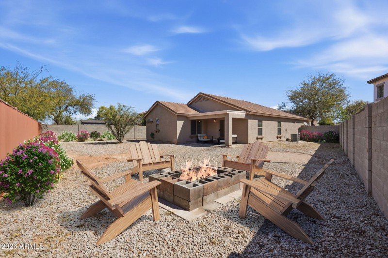 037_ListerPros (Backyard)_VS