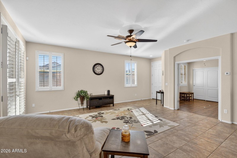 9-web-or-mls-013E Vermont