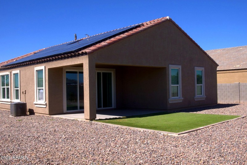 03_Rear_Patio_Solar