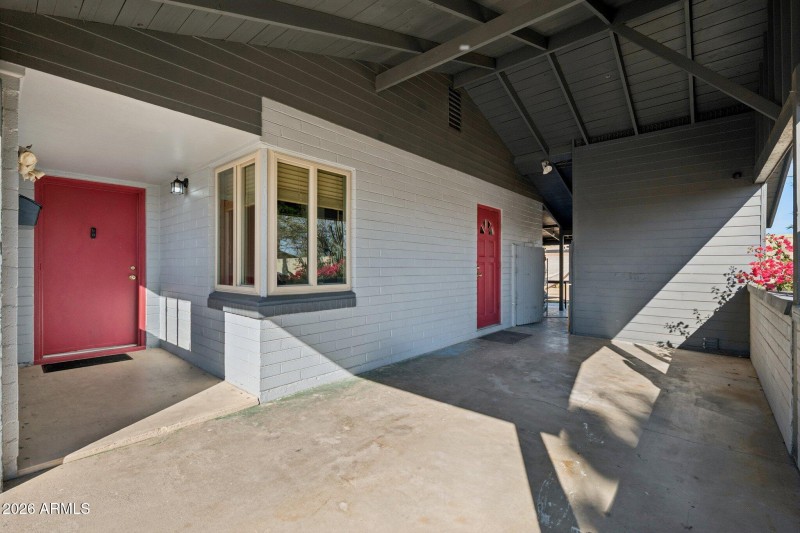 5-web-or-mls-9603-n-7th-ave