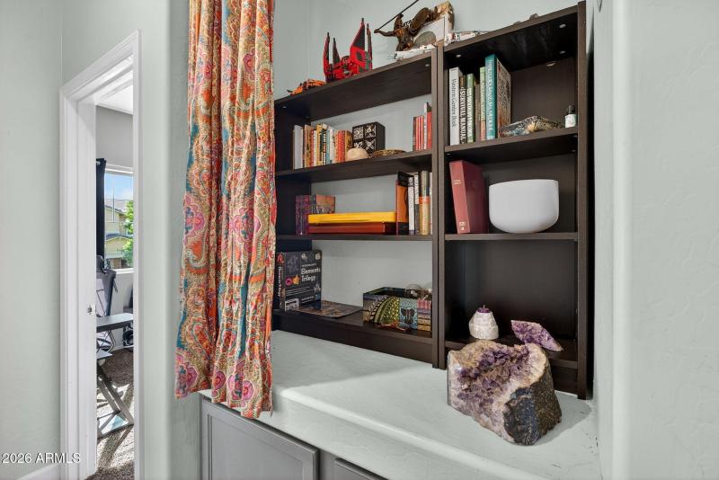 23-web-or-mls-034S Banning St