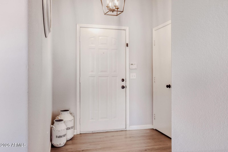 10202 N 87th Ave - Web Quality - 005 - 0