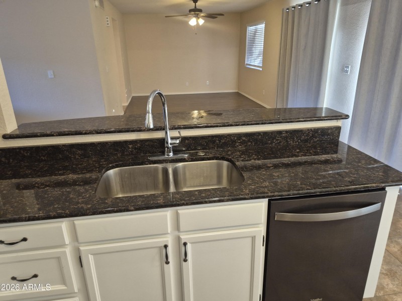 c2c403c4-bf0a-4b03-a1ef-4f31f90a0e9e