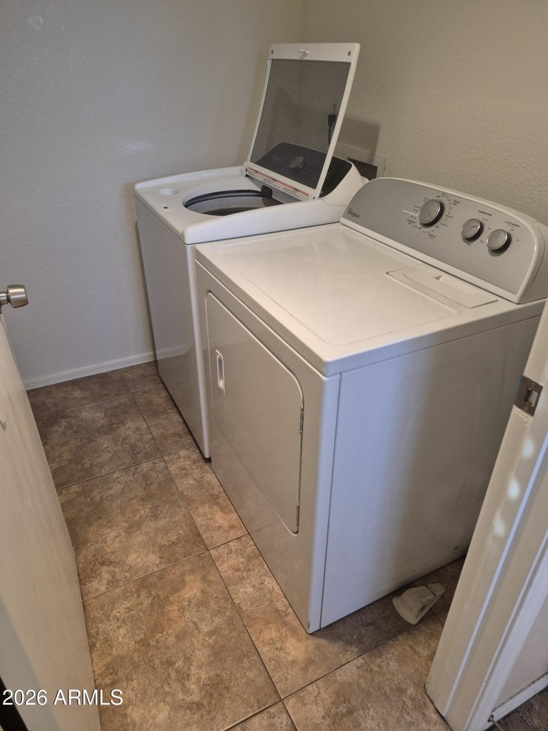 78ae69a5-45c7-4a80-b2ed-a93bade6d9fc