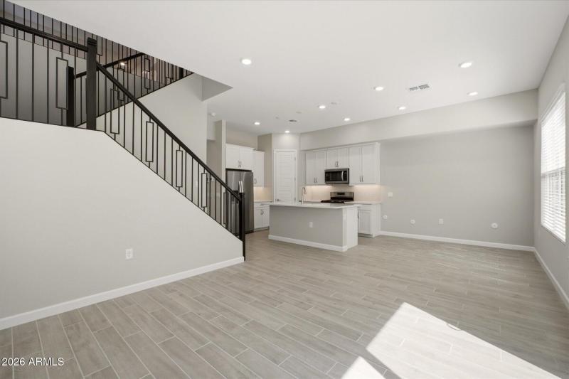 Family room/Kitchen/Dining-open concept