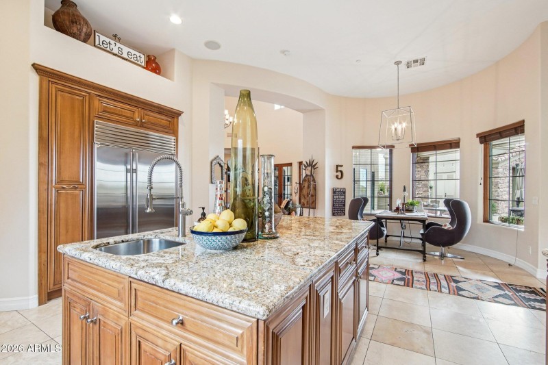 24-web-or-mls-E Canyon Ridge N Dr-S1603-