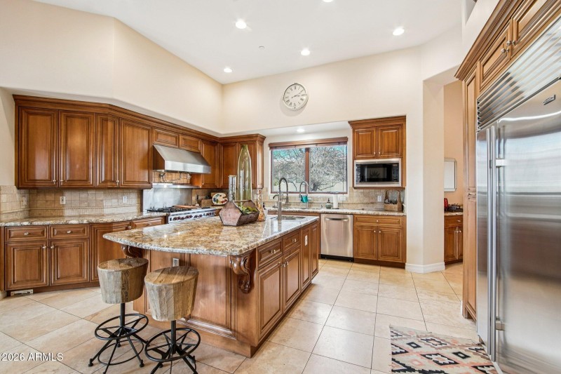 26-web-or-mls-E Canyon Ridge N Dr-S1603-