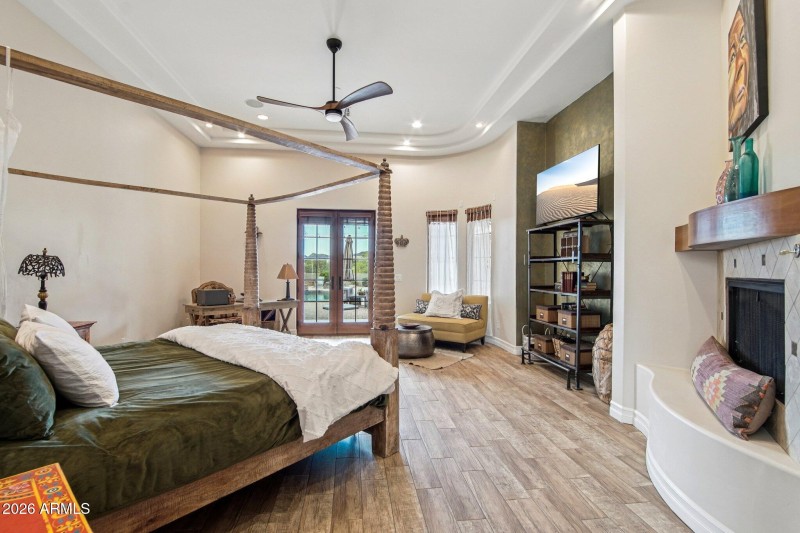 41-web-or-mls-E Canyon Ridge N Dr-S1603-