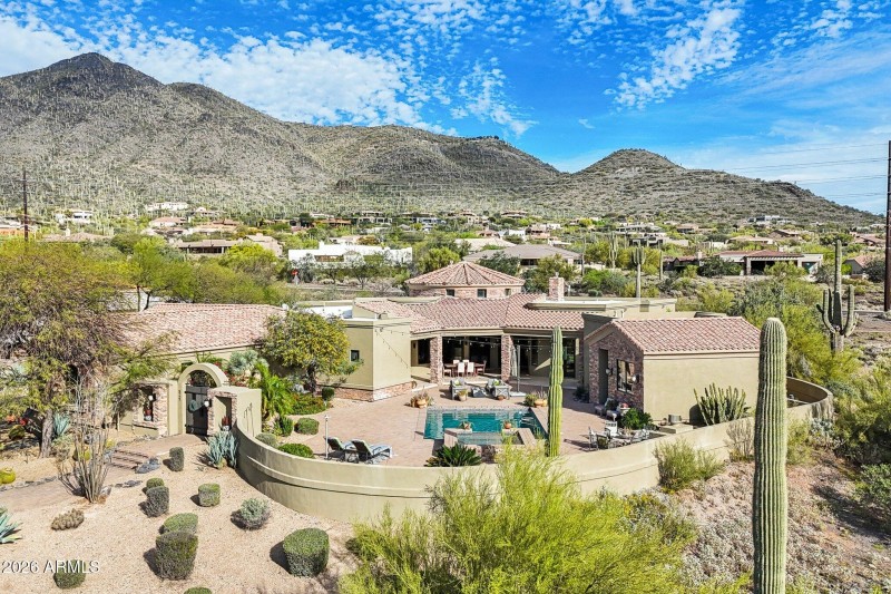 54-web-or-mls-E Canyon Ridge N Dr-S1603-