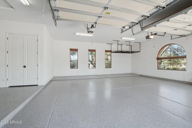 13-web-or-mls-E Canyon Ridge N Dr-S1903-