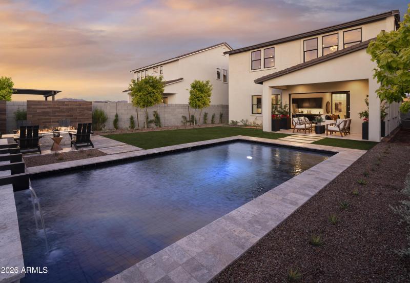 Beacon_in_Estrella_Peletier_BKElevation_