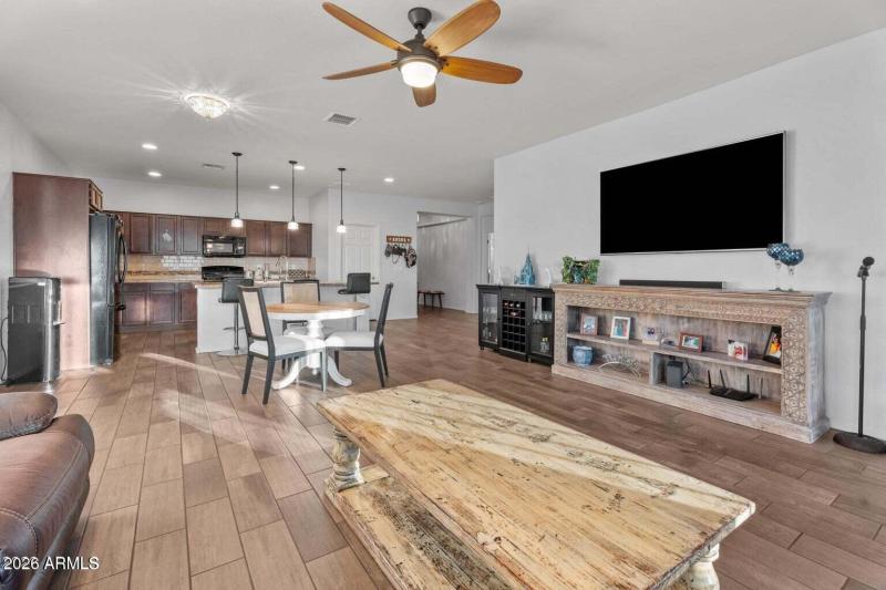 20231110224631694531000000-o