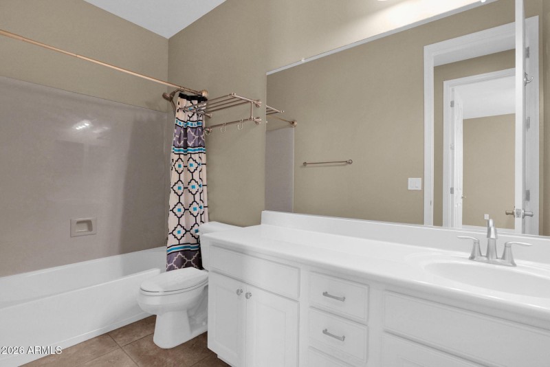 Upstairs Hall Bathroom