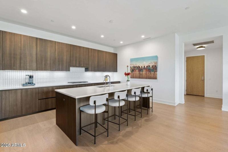 20260129222039022037000000-o