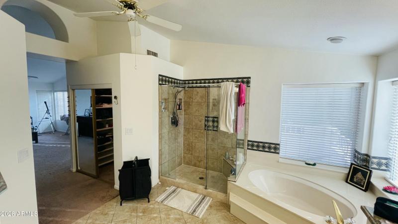 C321F6C4-CC1B-4310-AAC0-3AAFF25059E5_1_2