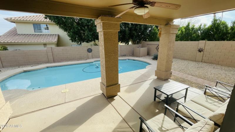 EB00E87B-DF42-4985-8799-EDF9E7E19830_1_2