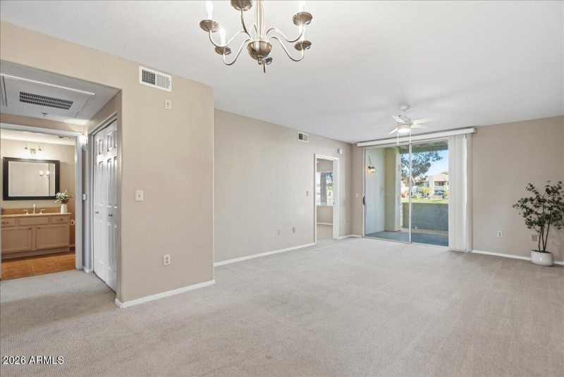 09-1825 W Ray Rd Unit 1106_RedHogMedia