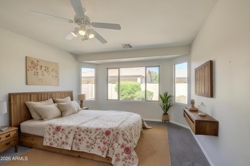 Primary Bed virtually staged