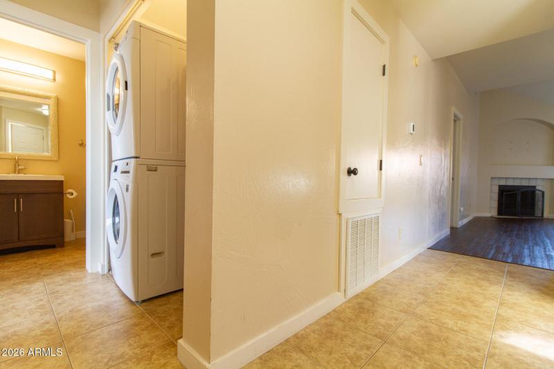 930 Messa Primary Laundry