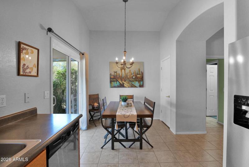 18-web-or-mls-P1570644