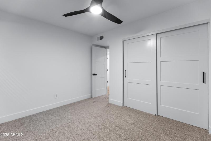 1821 E Lynwood St-48 92