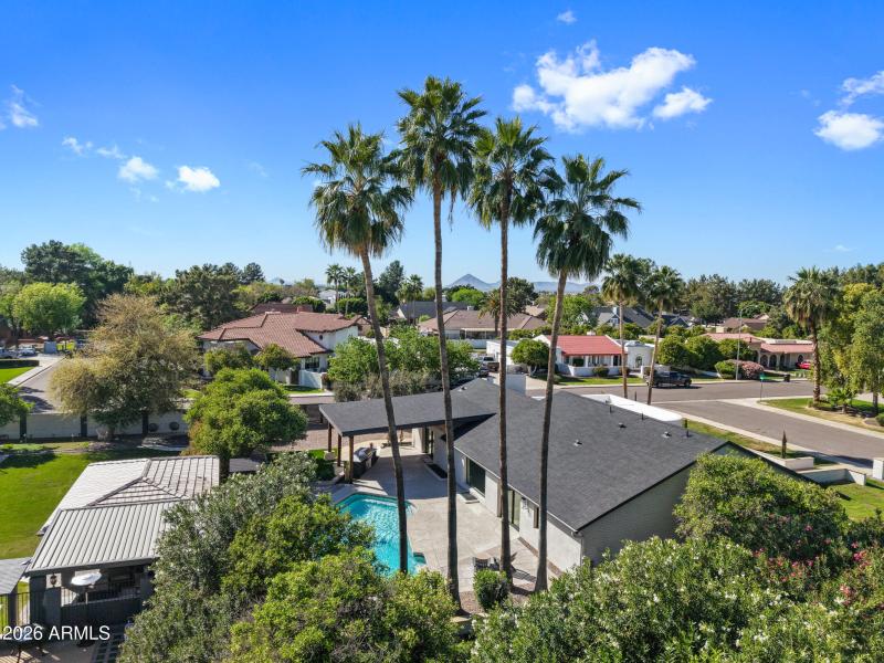 1821 E Lynwood St-77