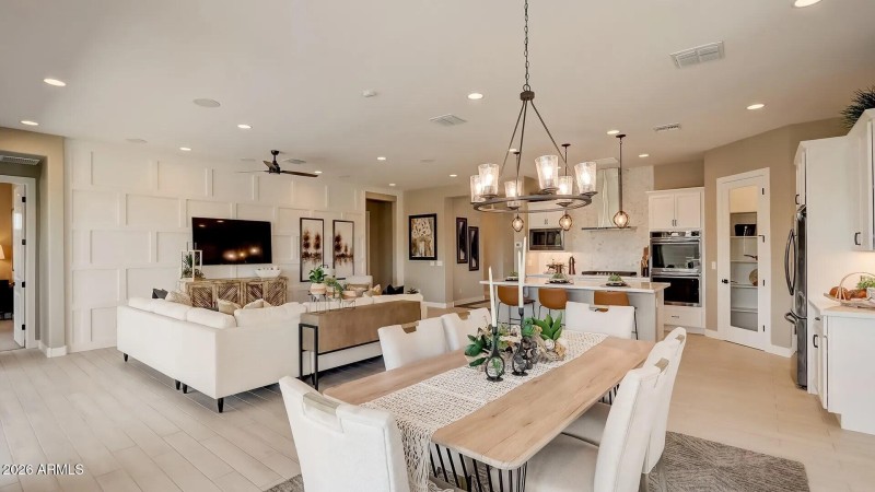 Lot 20 - 1760039096611